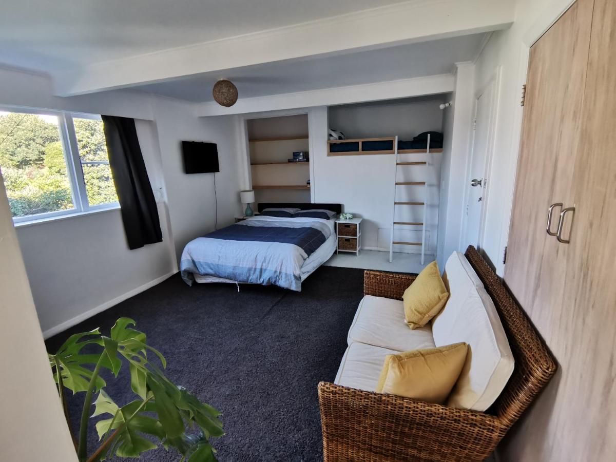Laid-Back Lyall Self Contained Studio Apartment Wellington Exterior photo